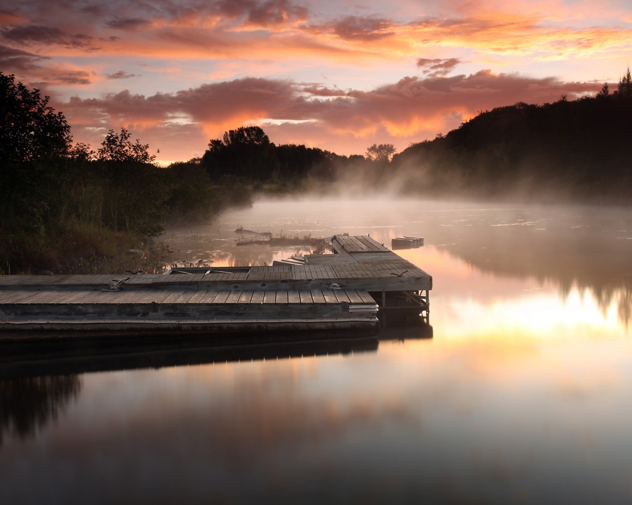 Туман у причала