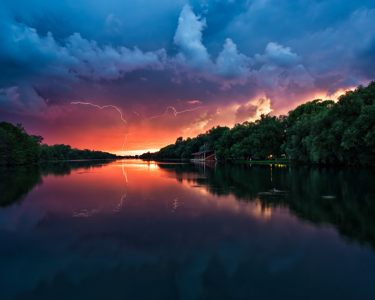 Гроза на закате