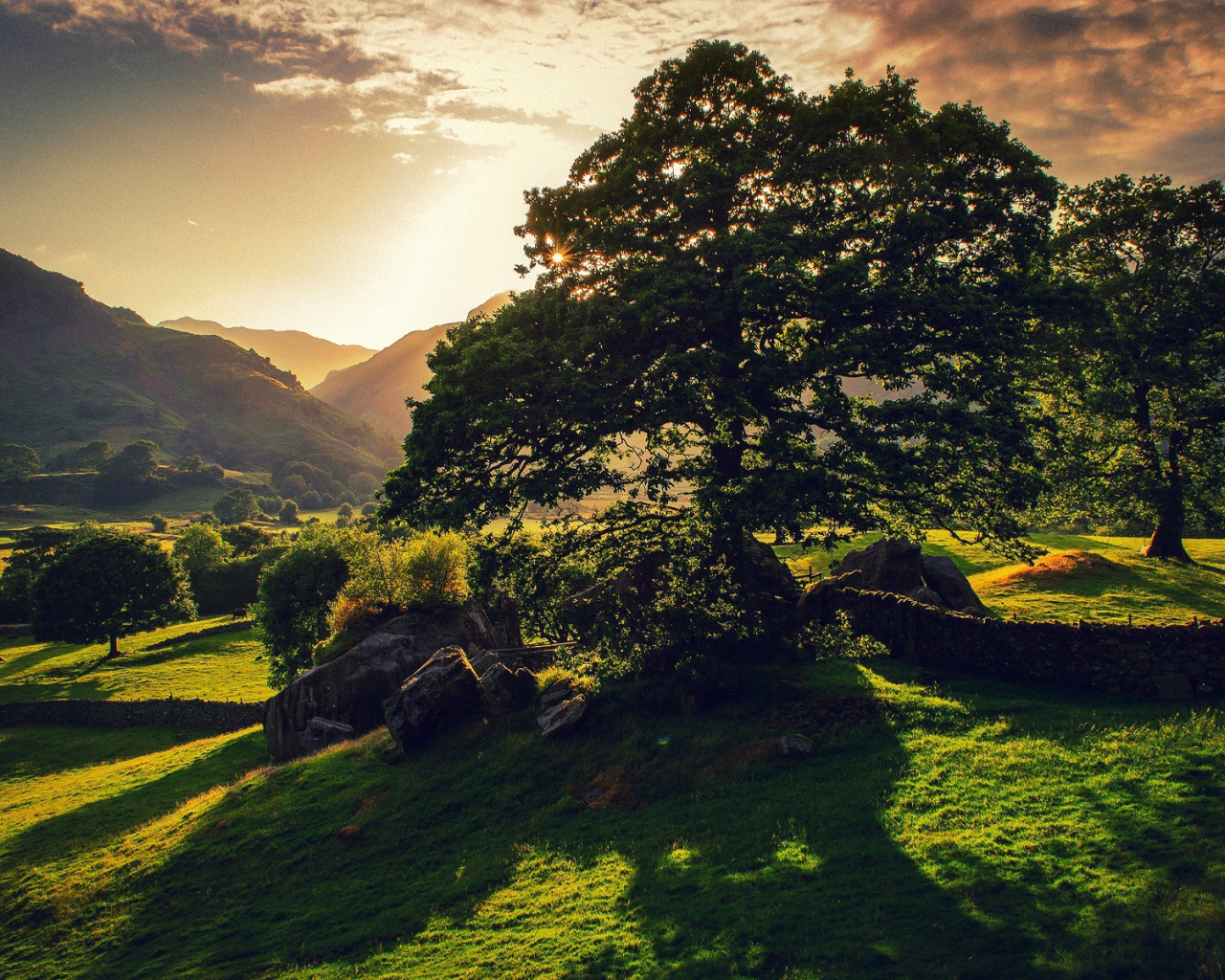 Закат в долине
