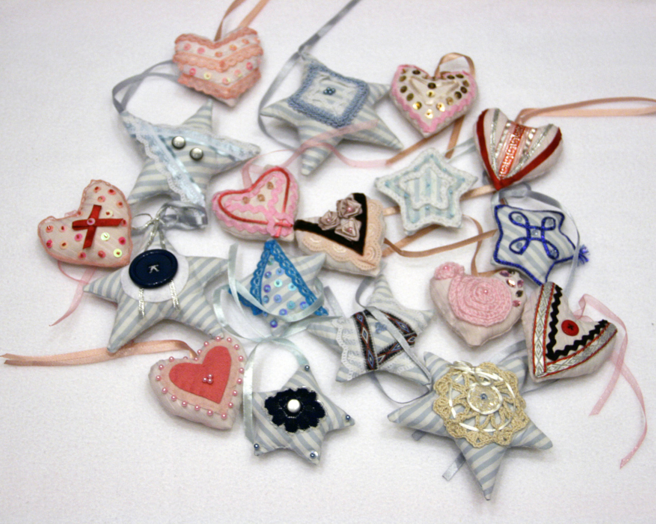 Елочные игрушки ручной работы