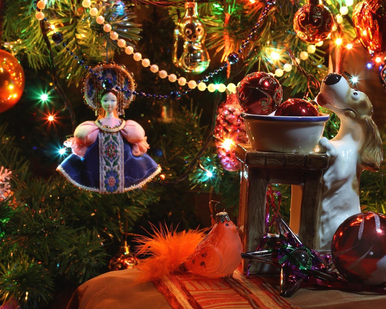 Елочные гирлянды