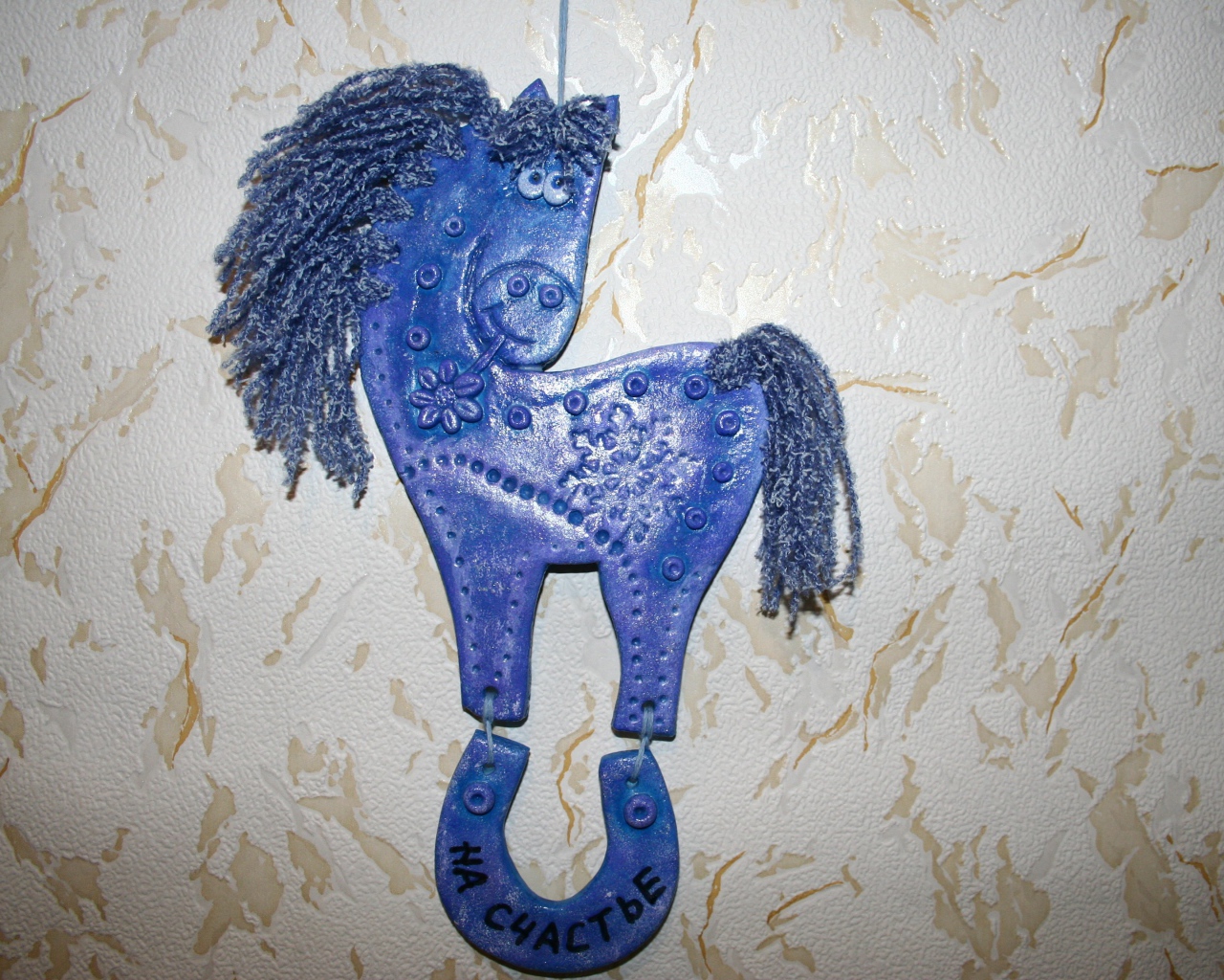 Поделка лошадь