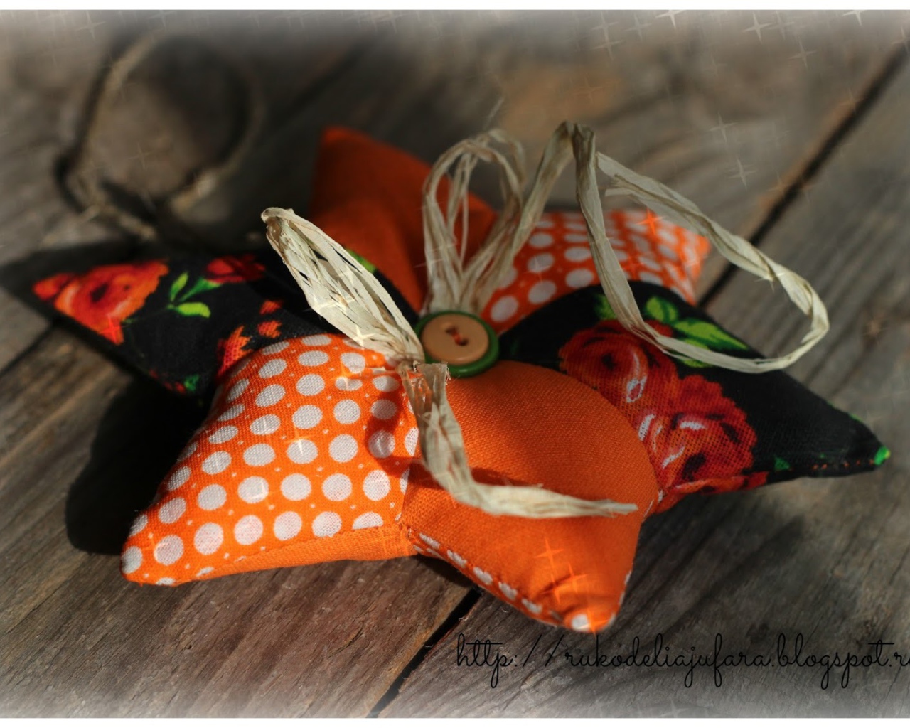 Дизайнерские елочные игрушки