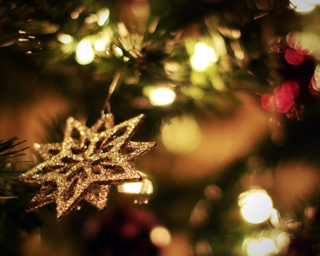 Гирлянда космос