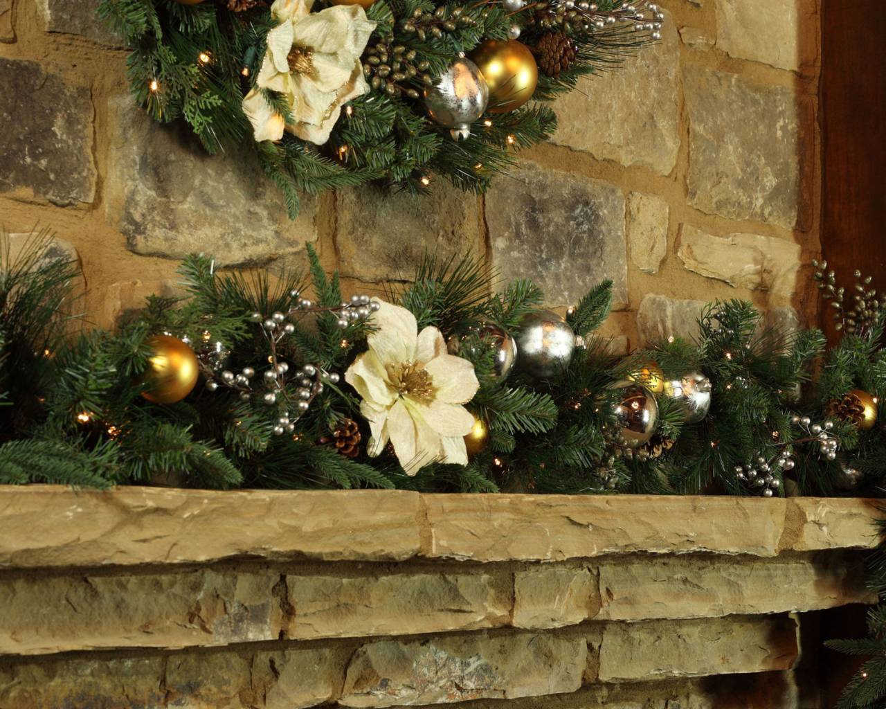 Гирлянды из хвои