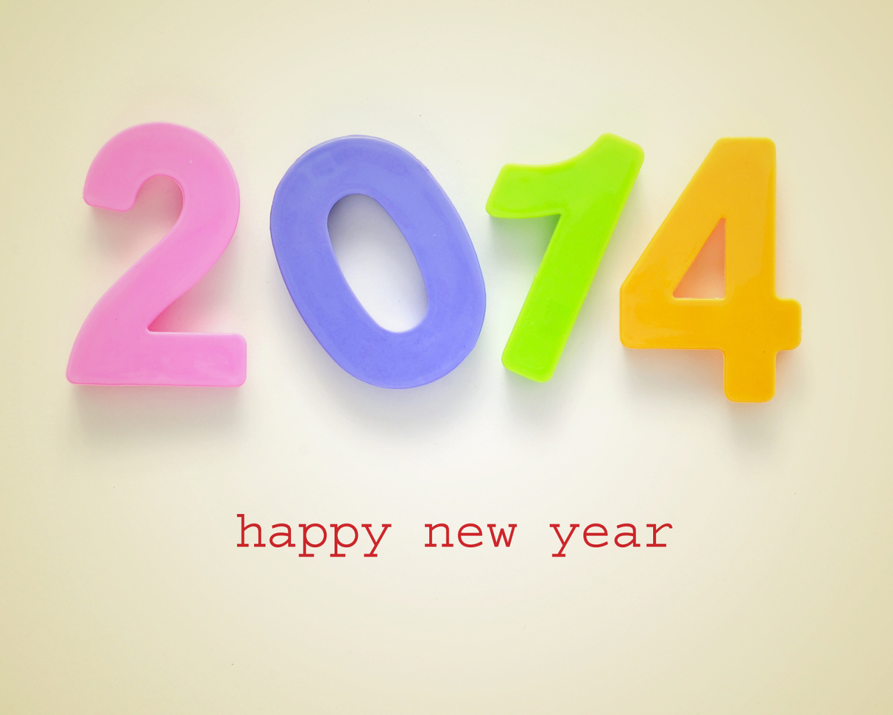 Счастливого Нового Года 2014, разноцветные яркие цифры