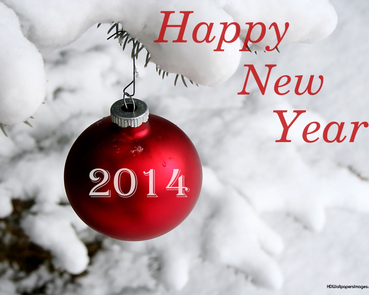 Счастливого Нового Года 2014, красная ёлочная игрушка