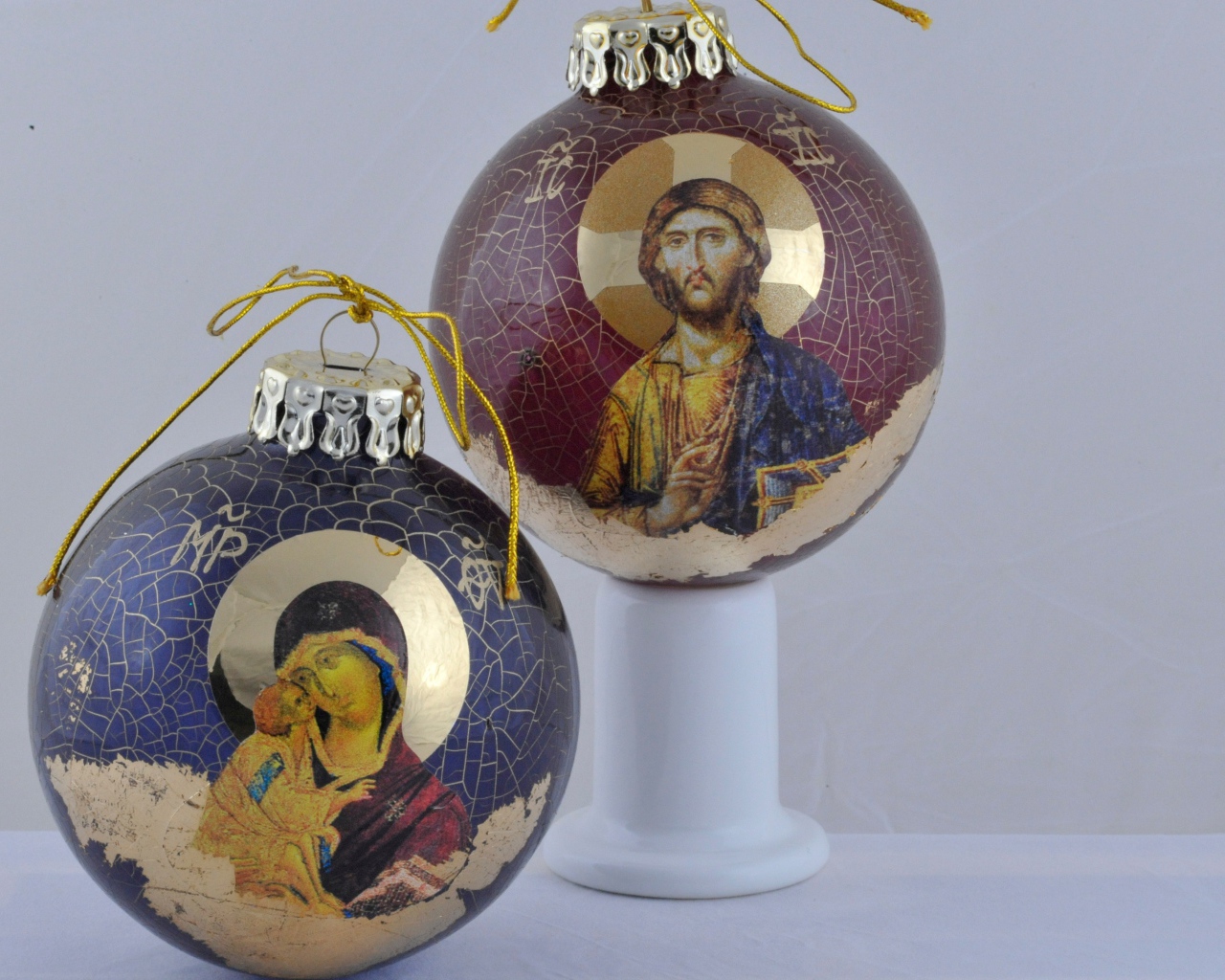 Pоспись елочных игрушек