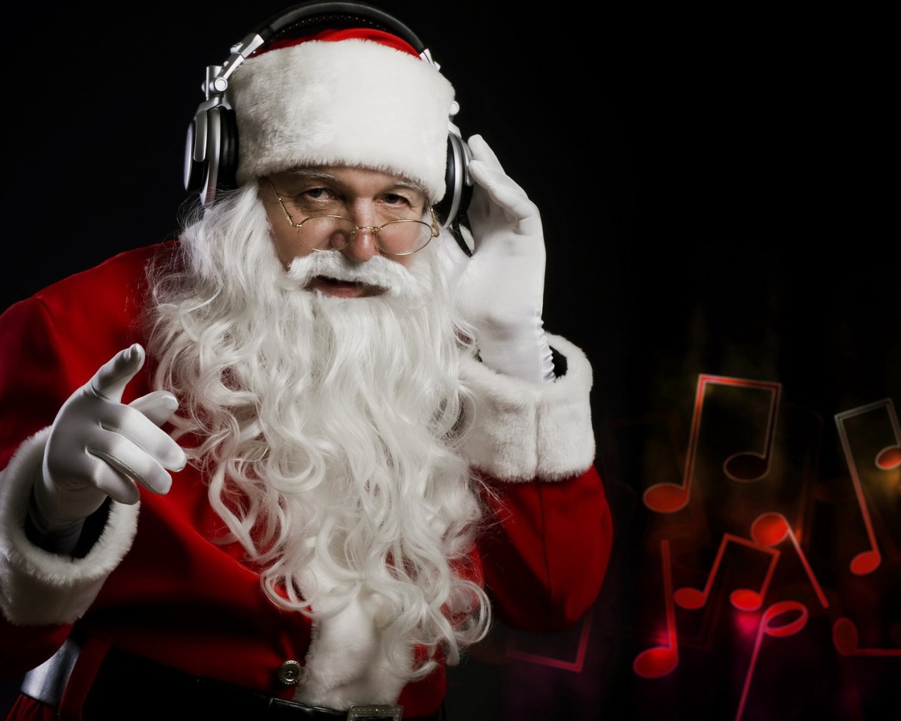 Дед Мороз меломан