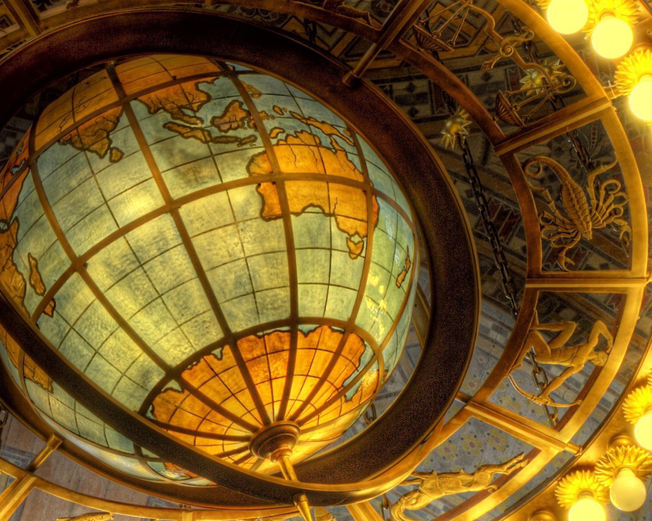 Глобус и знаки зодиака