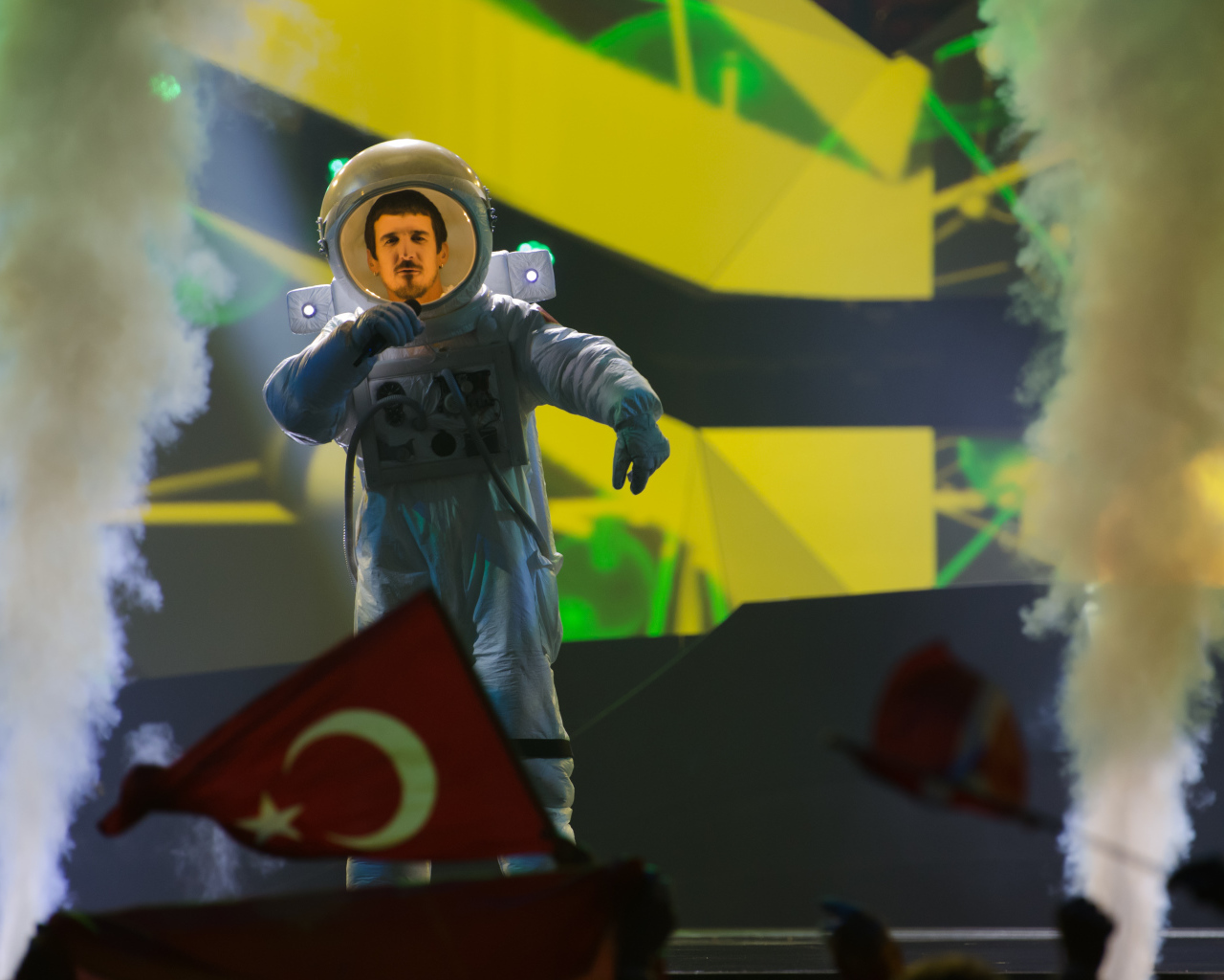 Космонавт на Евровидение 2013