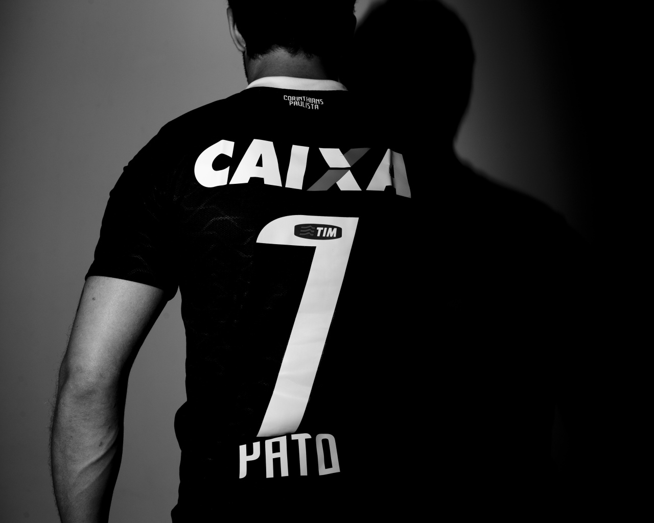 Коринфянам Алешандре Пато в черном