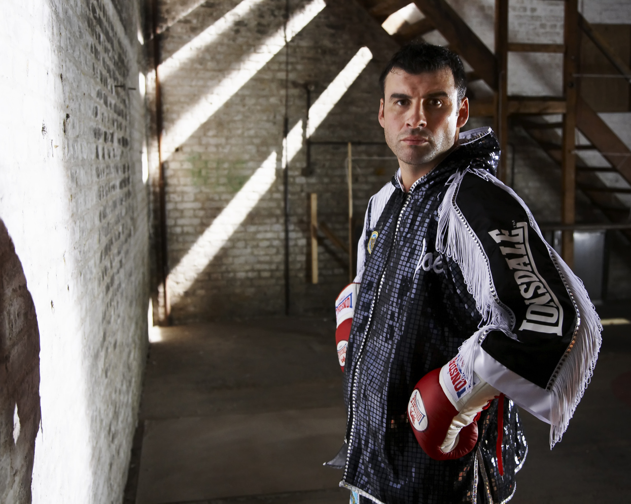 Известный боксер Джо Кальзаге