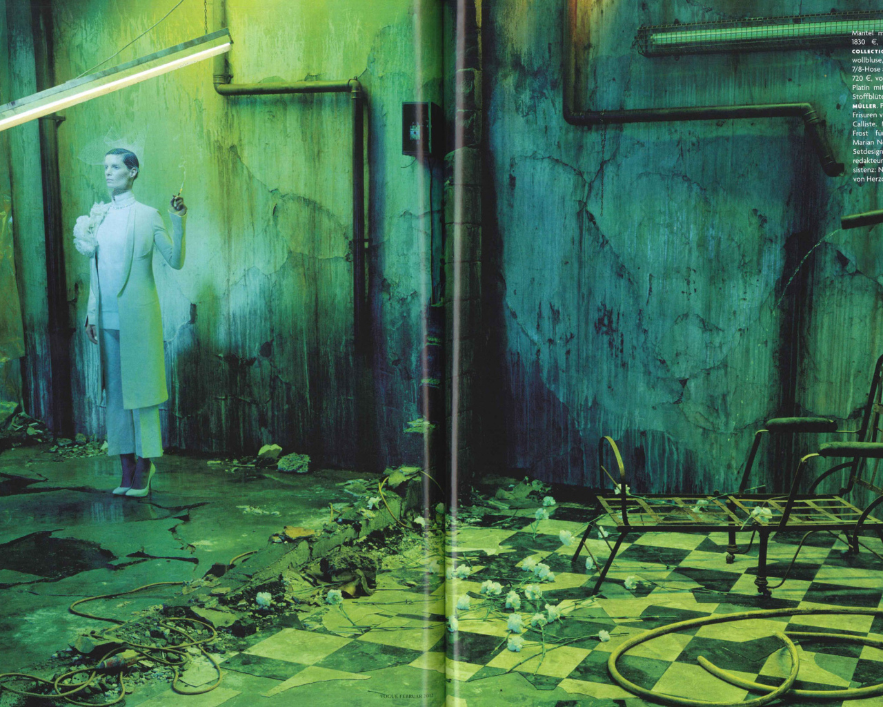 Призрак женщины в заброшенном доме