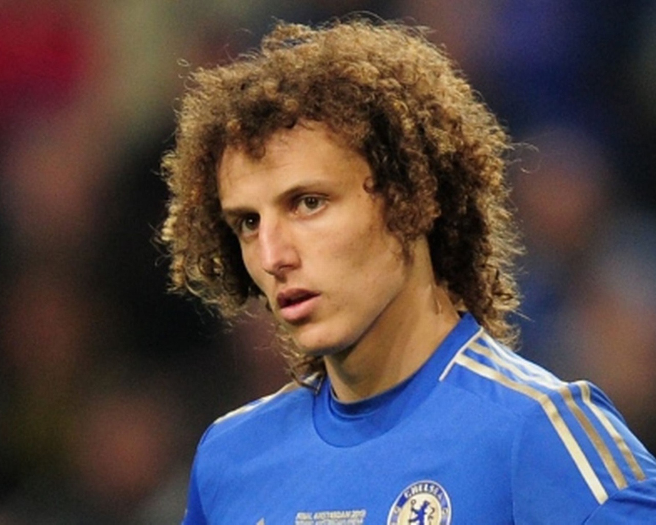 Лучший защитник Челси Давид Луис крупным планом