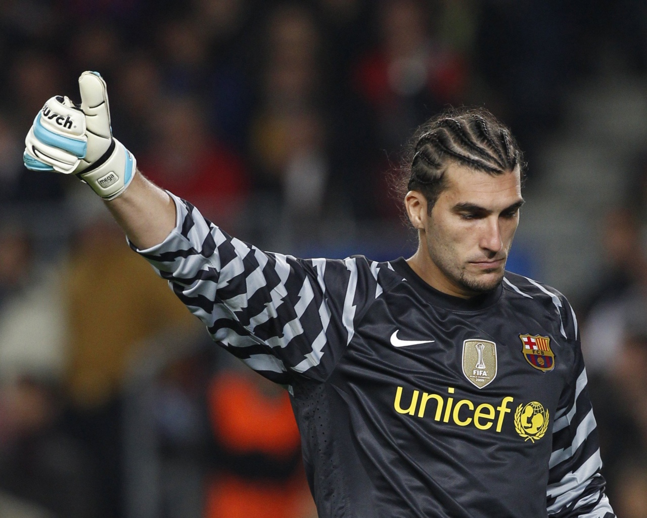 Лучший футболист Барселоны Хосе Пинто