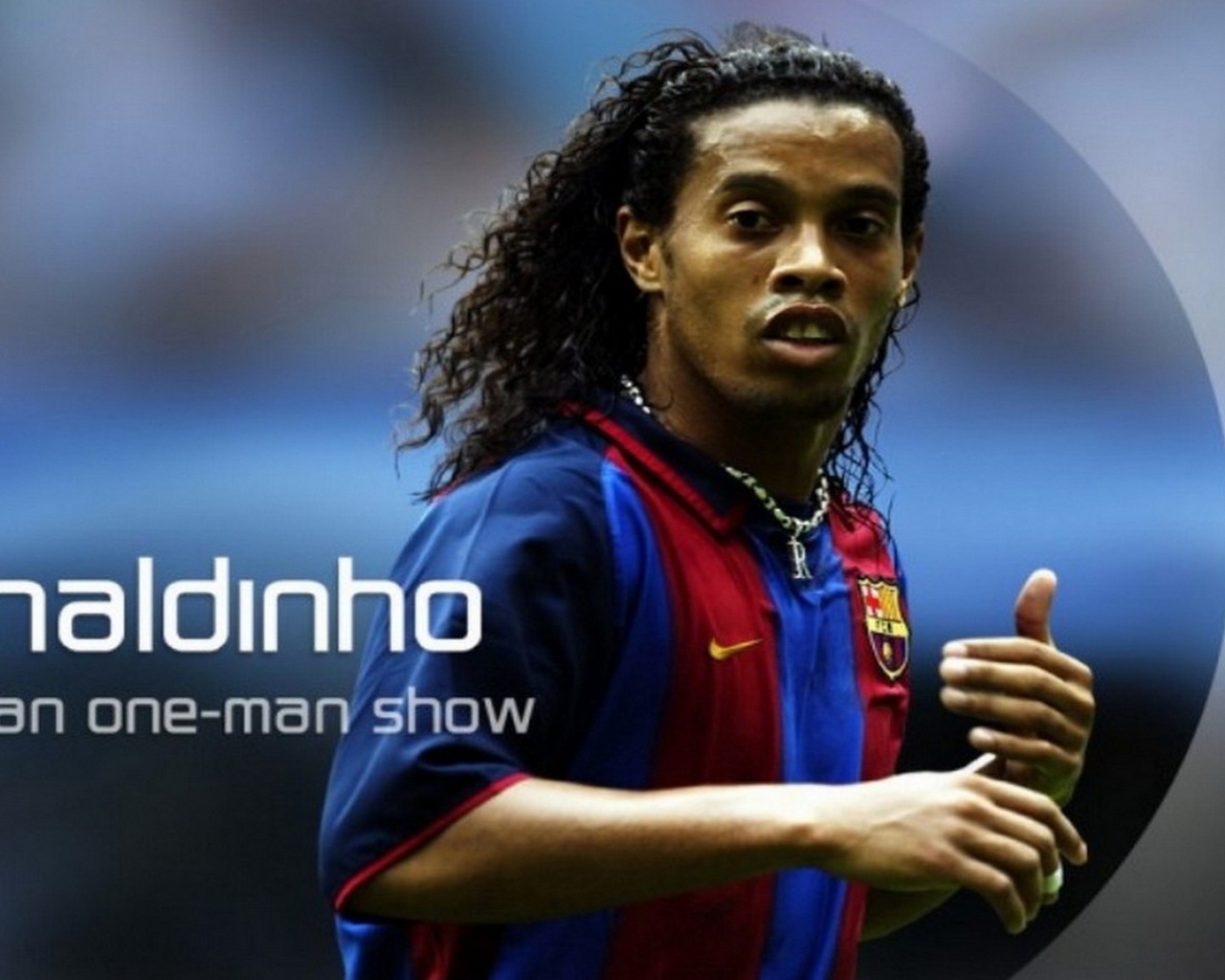 Лучший полузащитник Атлетико Минейро Роналдиньо