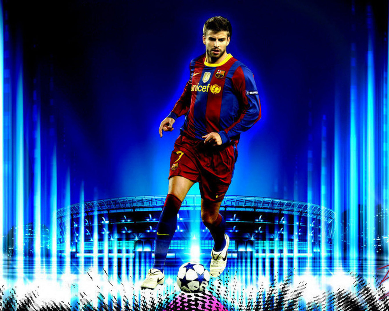 Защитник Барселоны Херард Пике с мячом