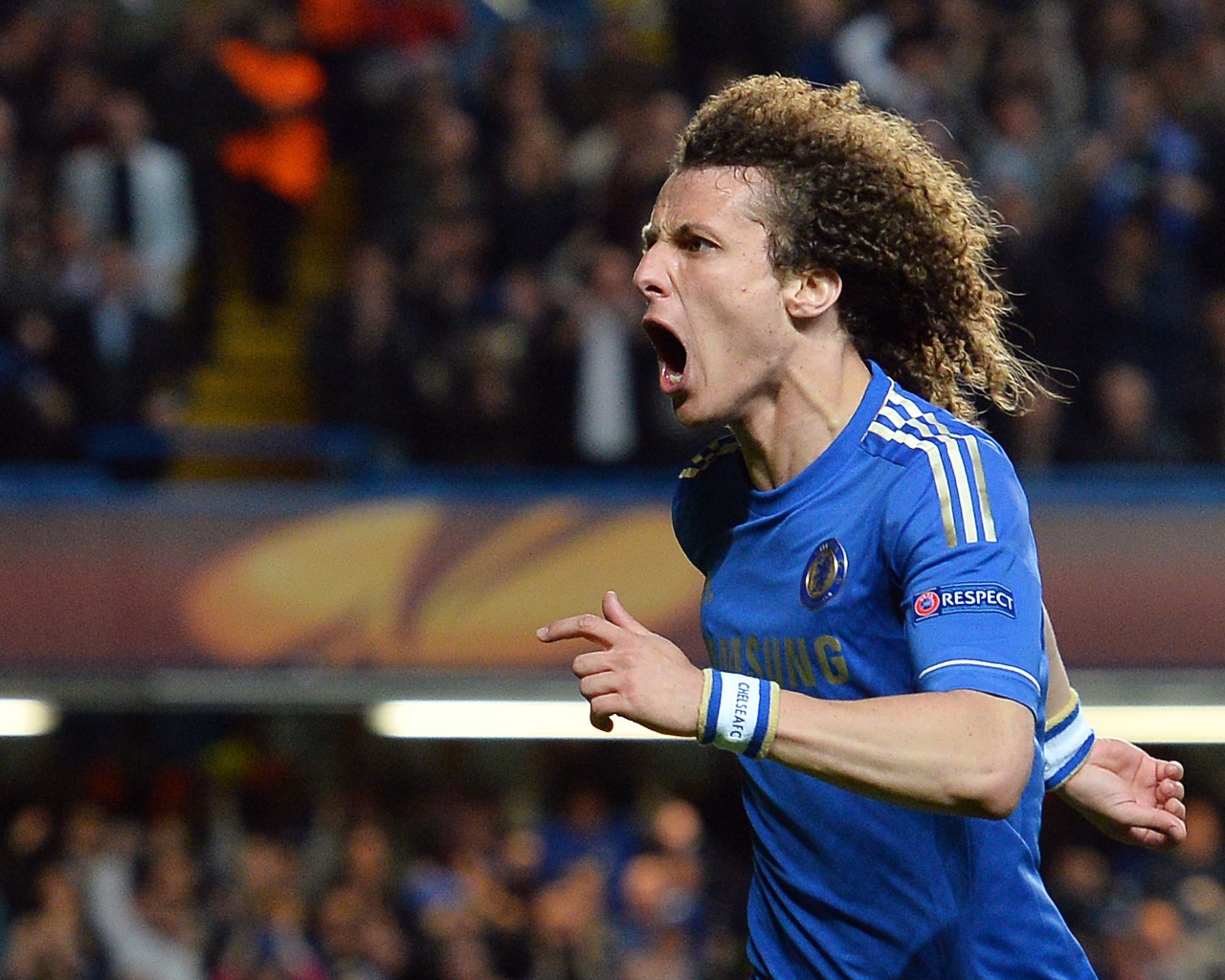 Защитник Челси Давид Луис забил гол