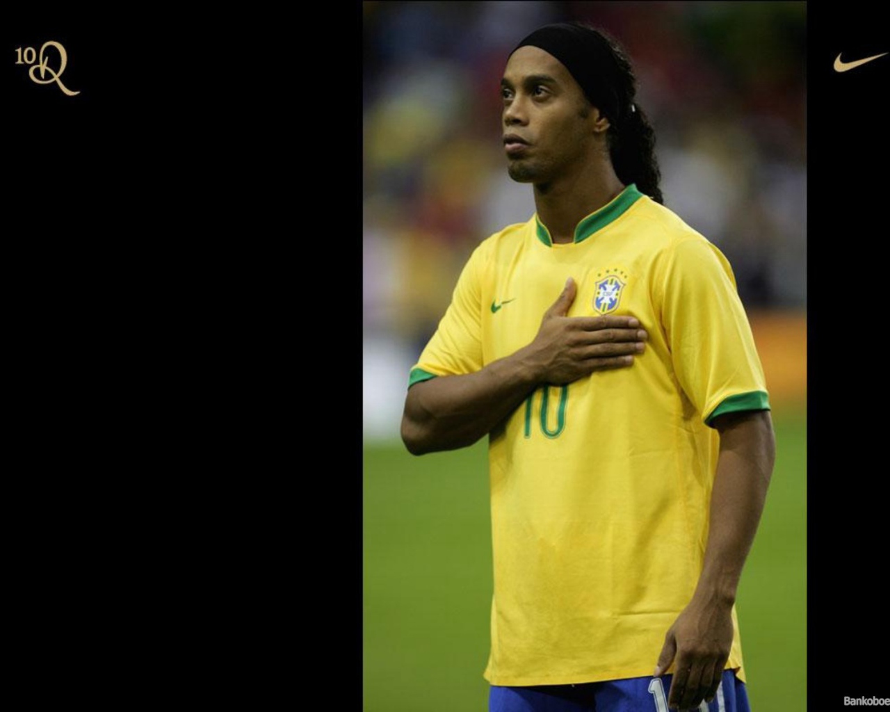 Футболист Атлетико Минейро Роналдиньо