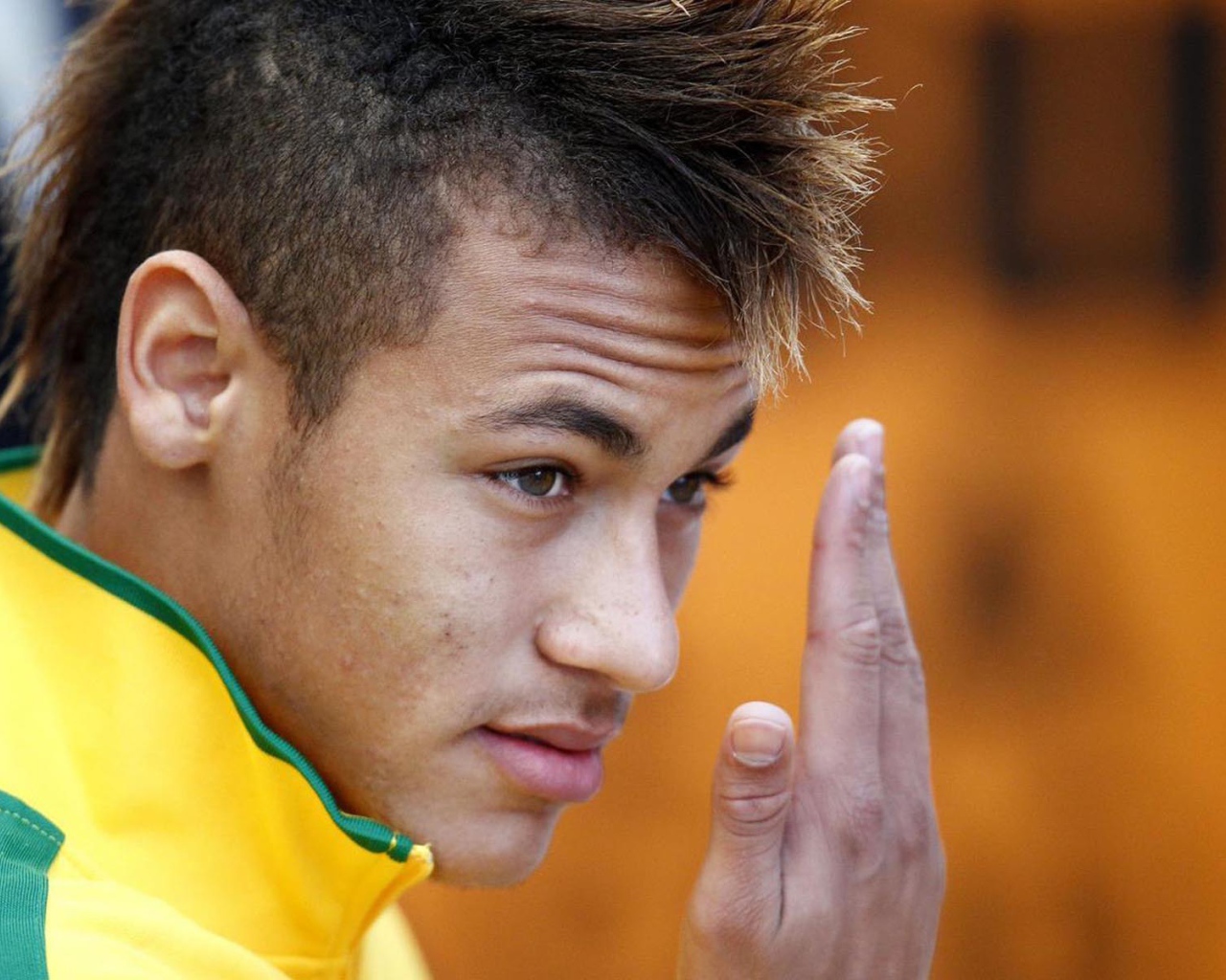 Футболист Барселоны Neymar крупным планом