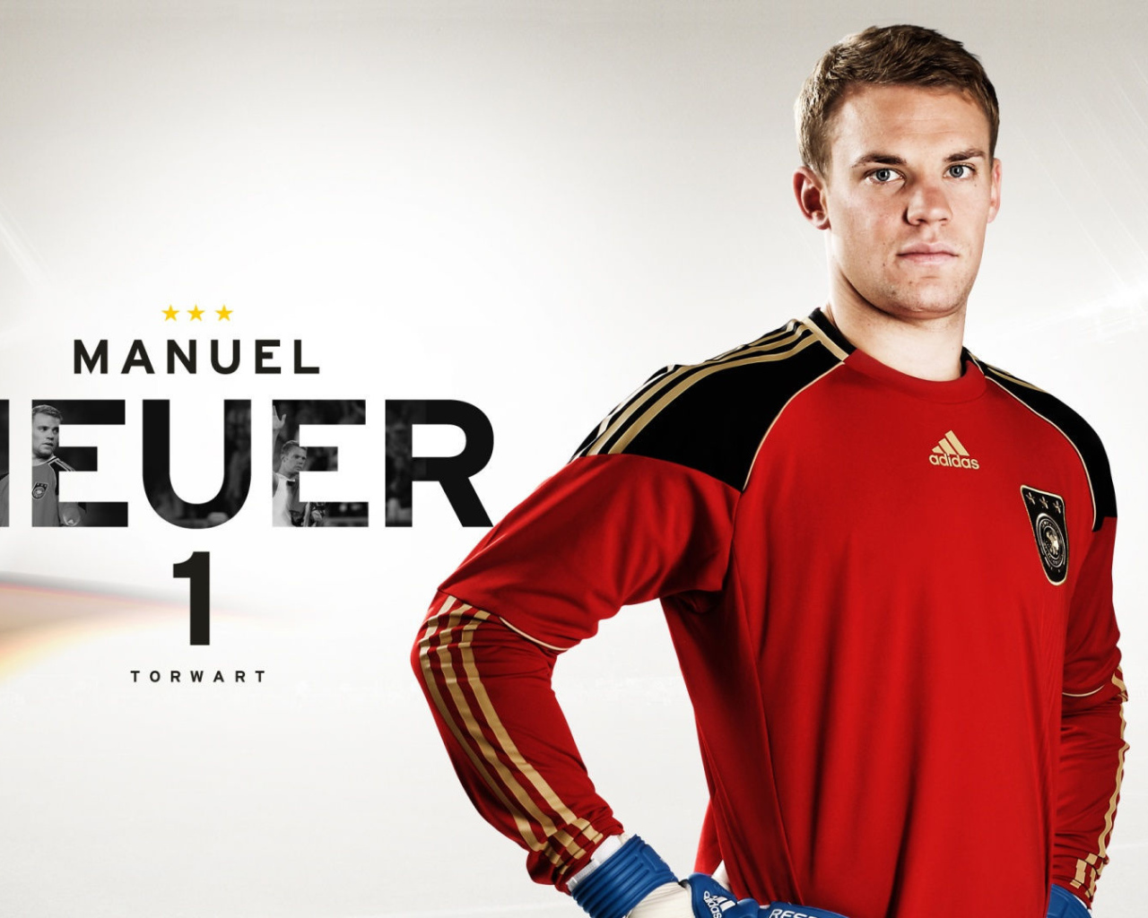  Футболист Баварии Мануэль Нойер на белом фоне