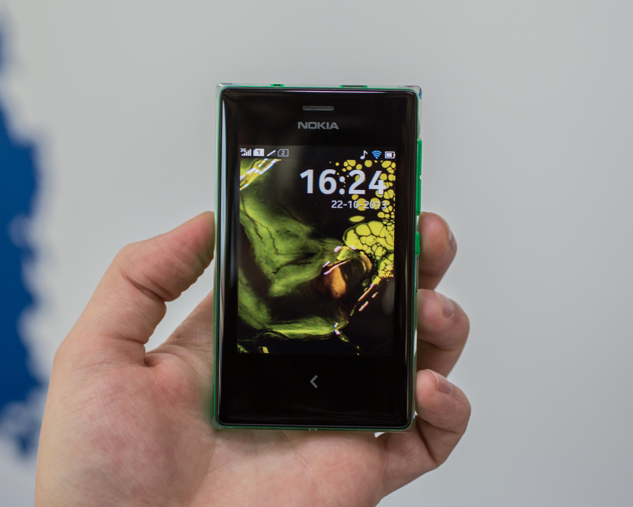 Новая Nokia Asha 503