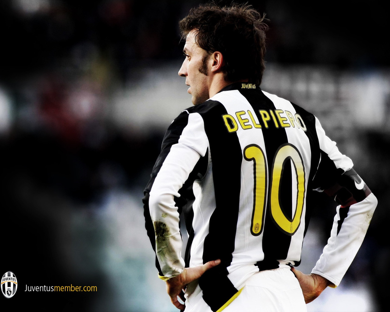 The player number 10  of Sydney Alessandro Del Piero
