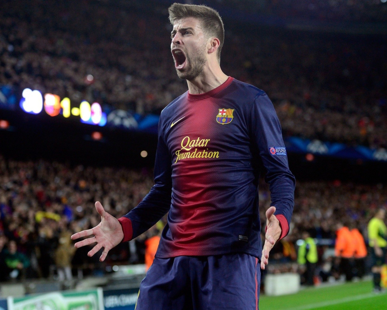 Игрок номер 3 Барселоны Херард Пике