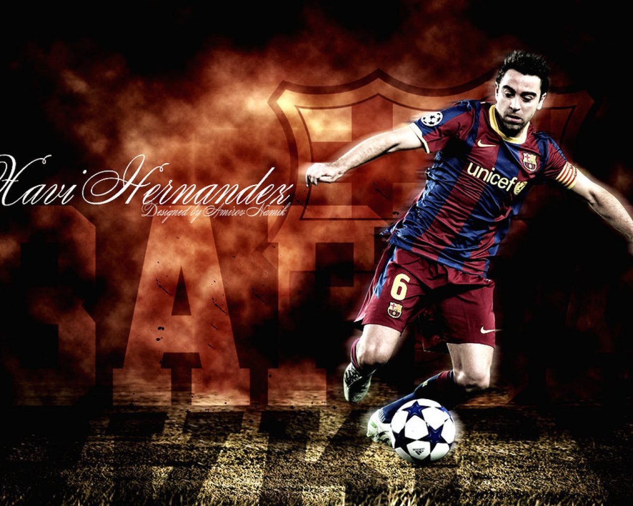 Игрок Барселоны Хави Эрнандес бьет мяч