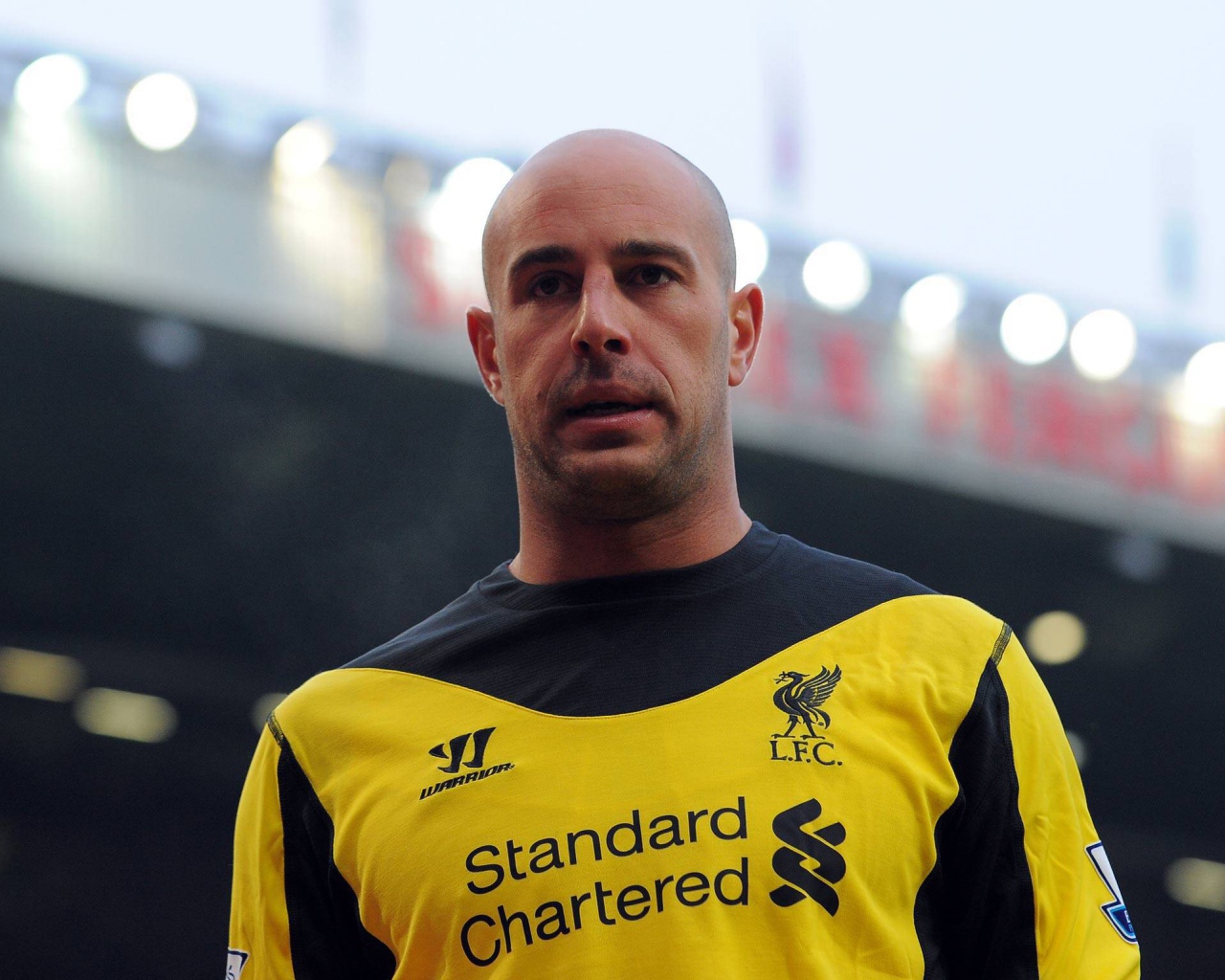 Игрок из Наполи Пепе Рейна