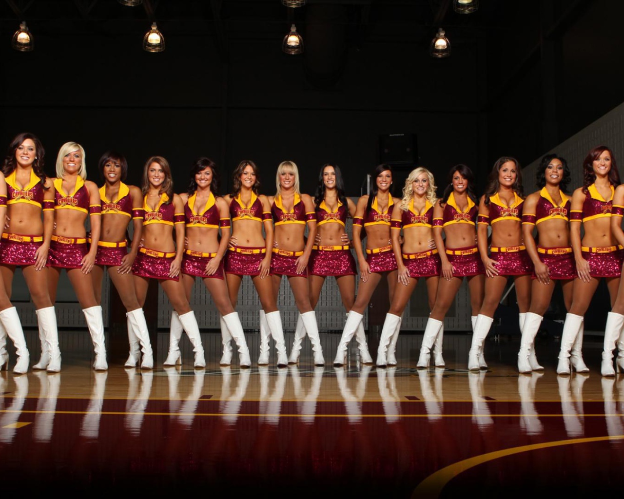 Женская группа поддержки