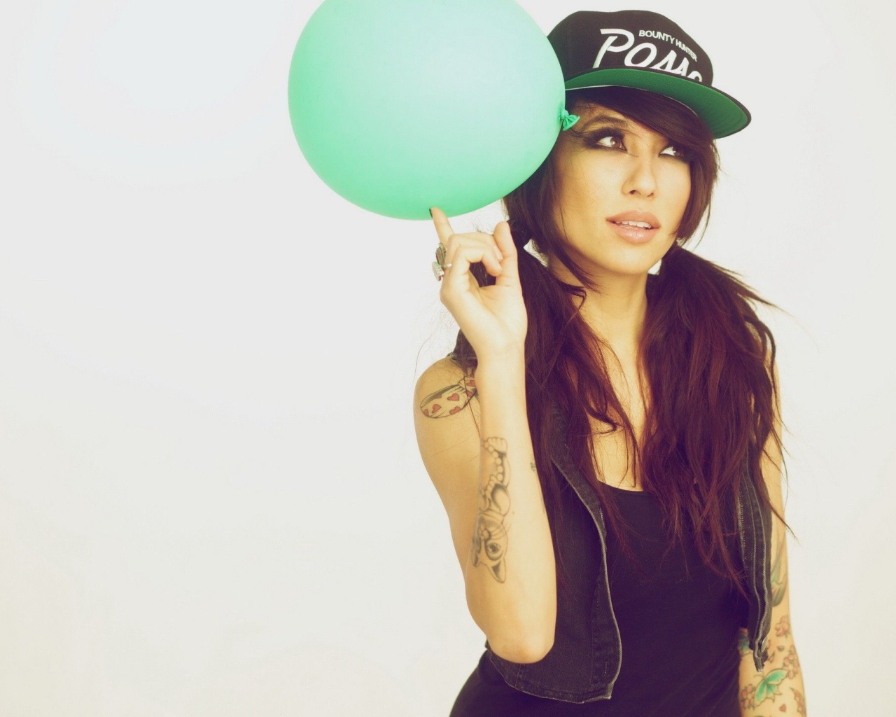 Девушка и воздушный шар, swag