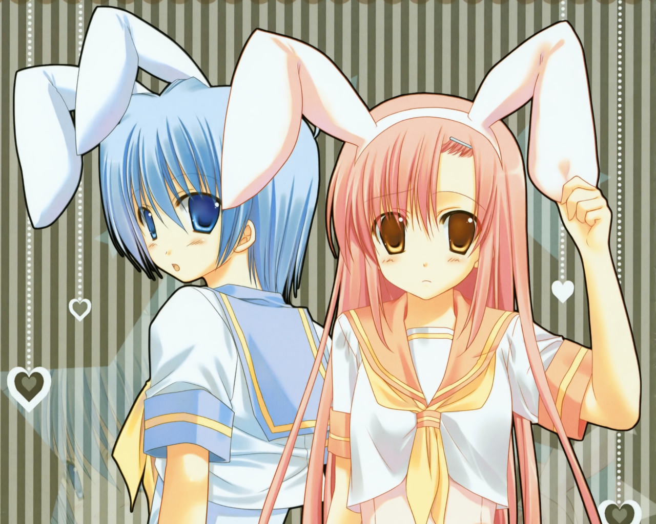 Девочки с заячьими ушами