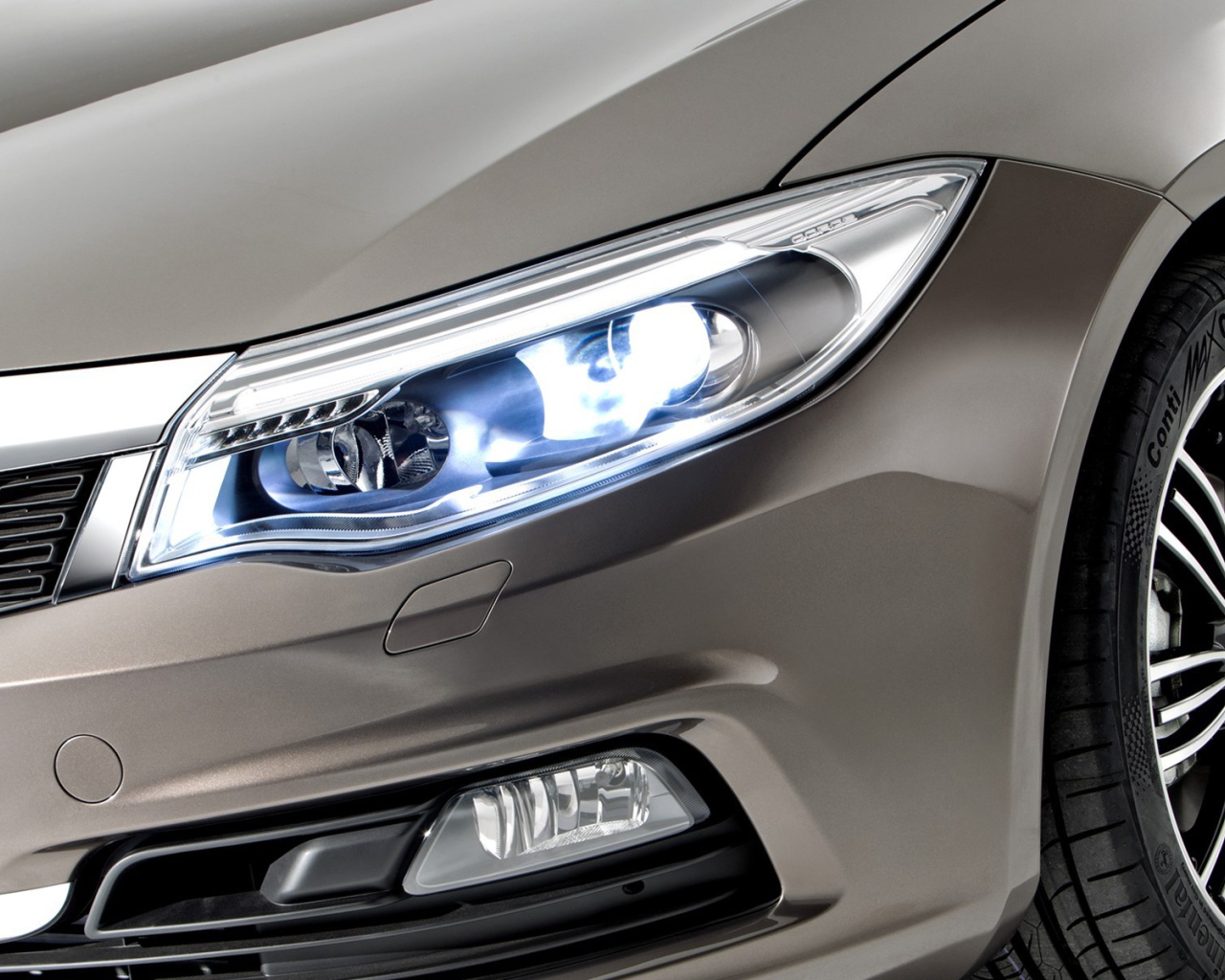 Дизайн автомобиля Qoros 3 2014