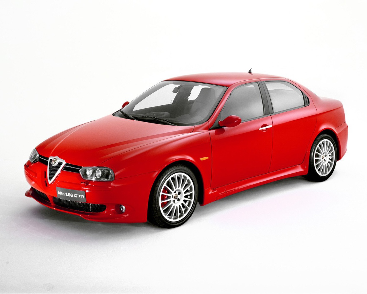 Дизайн автомобиля Alfa Romeo 156