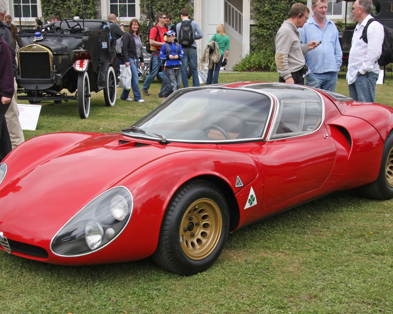 Дизайн автомобиля Alfa Romeo 33