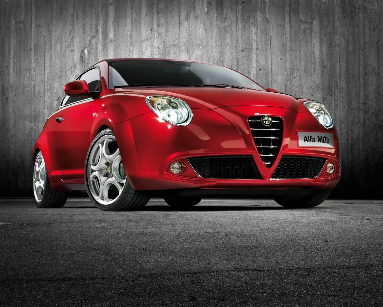 Новая машина Alfa Romeo mito