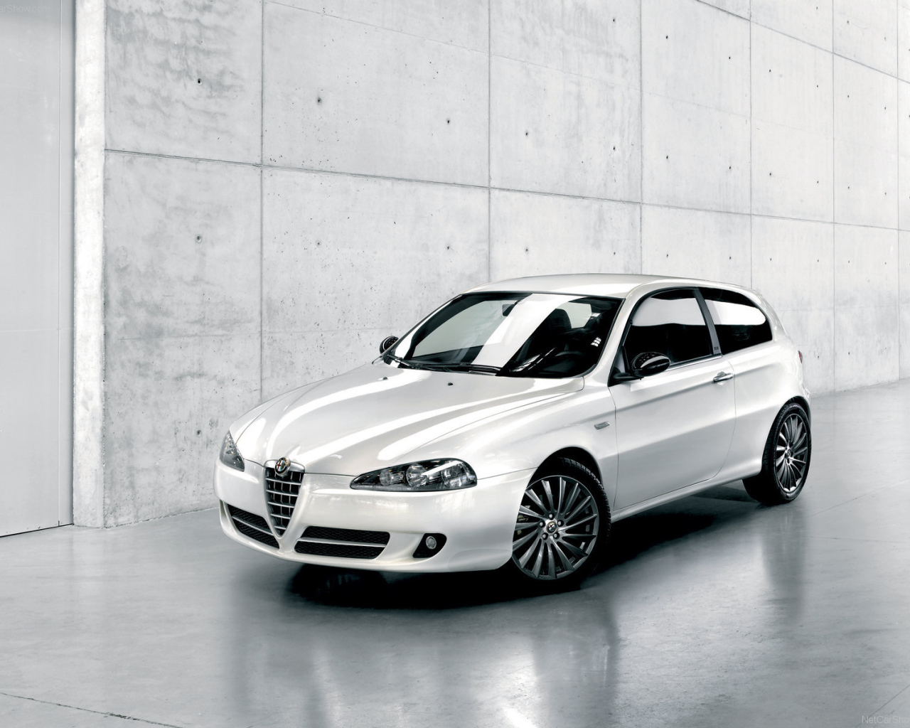 Фото автомобиля Alfa Romeo 147