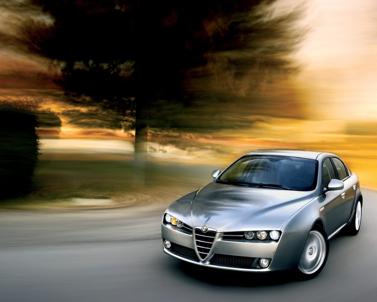 Стремительная Alfa Romeo 159
