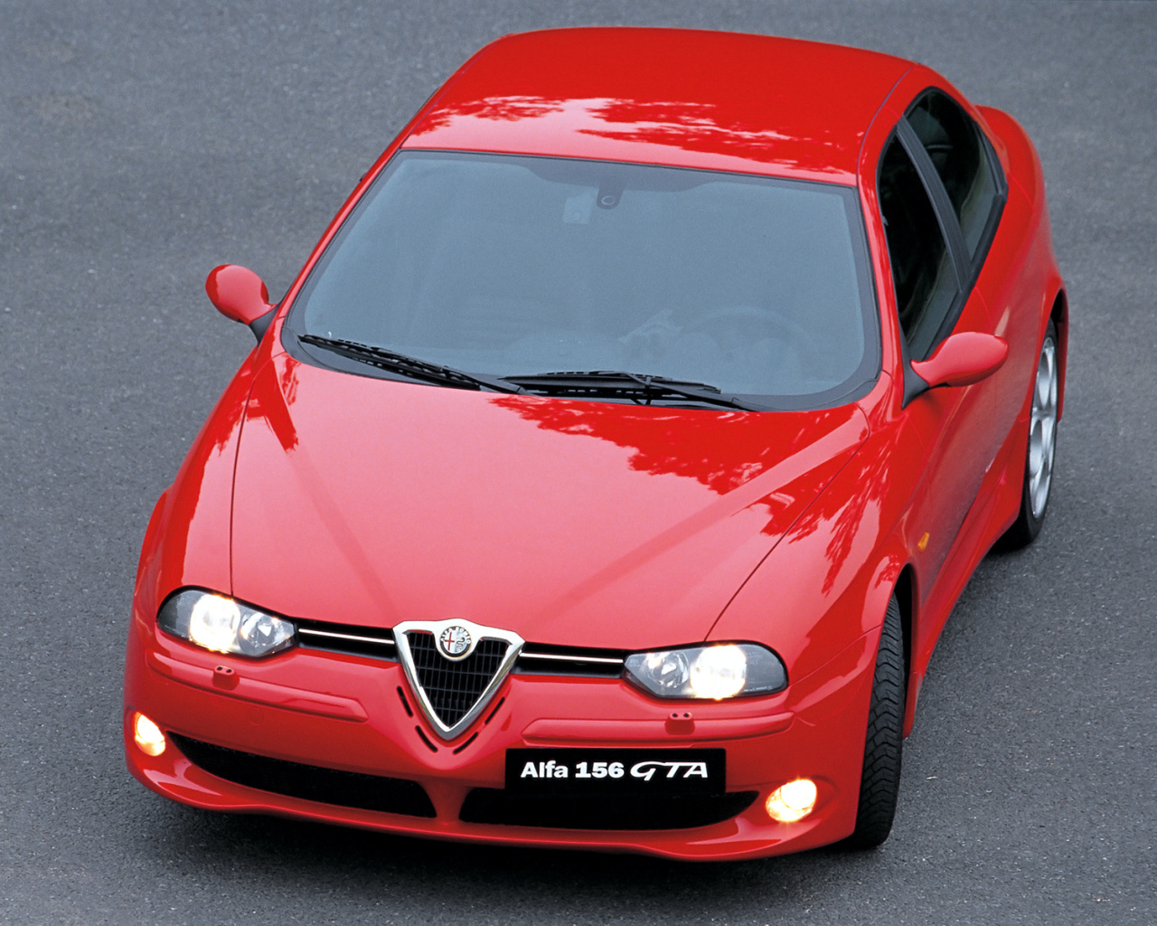 Надежная машина Alfa Romeo 156