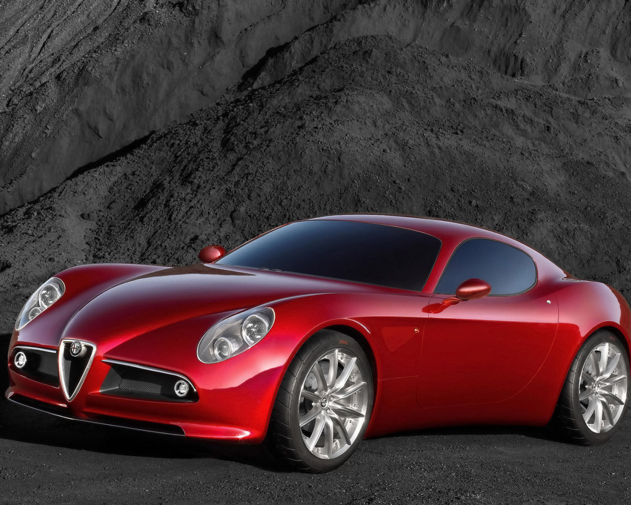Тест драйв автомобиля Alfa Romeo 8c competizione
