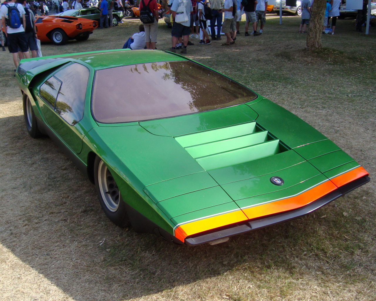 Новая машина Alfa Romeo carabo