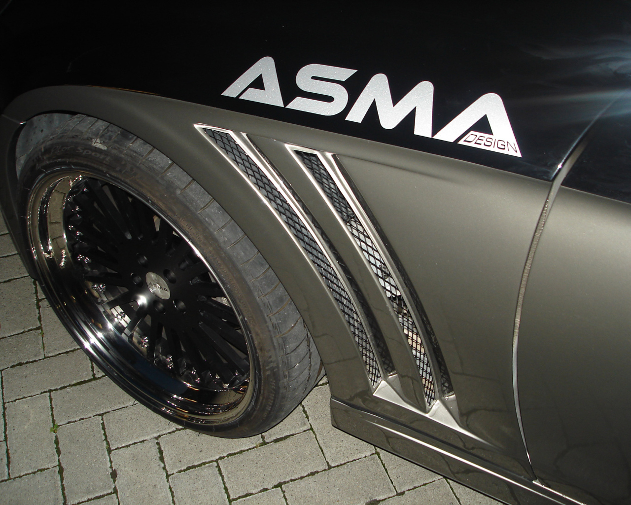 Черная Asma Tavan 2013