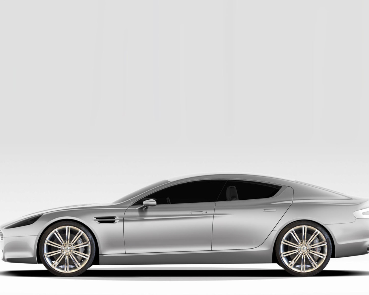 Дизайн автомобиля Aston Martin rapide