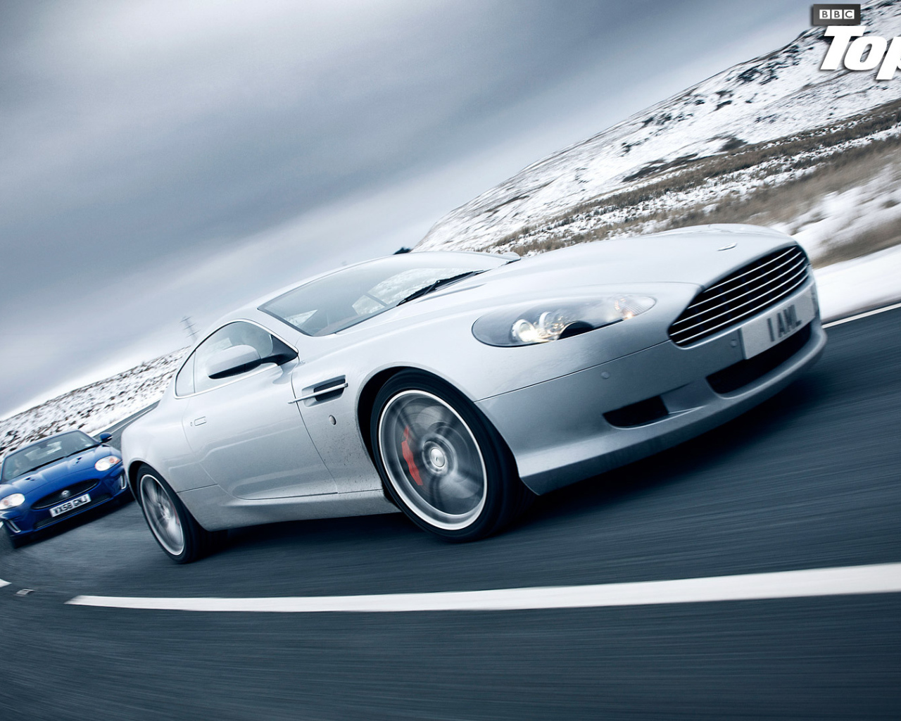 Дизайн автомобиля Aston Martin top gear