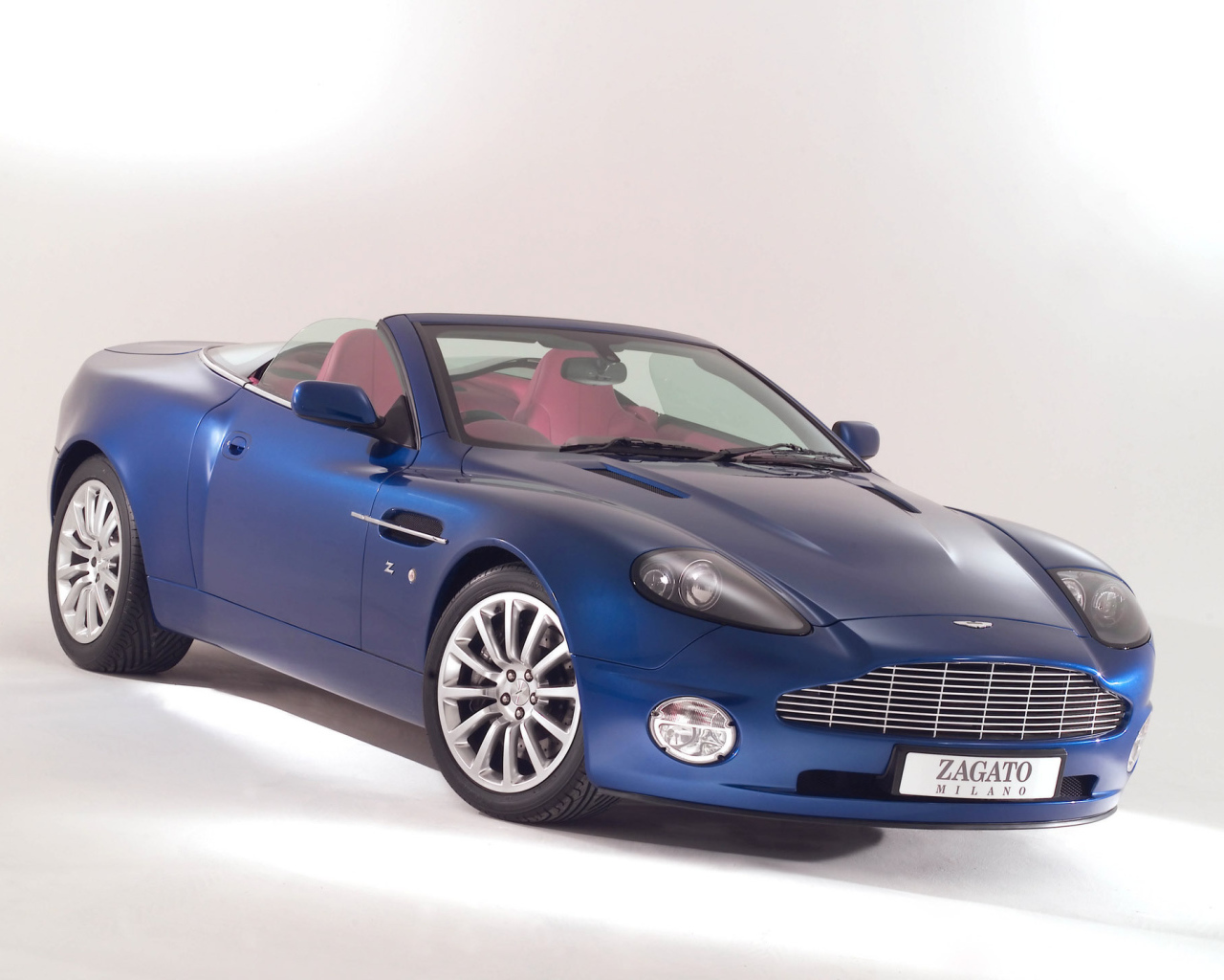 Тест драйв автомобиля Aston Martin db7