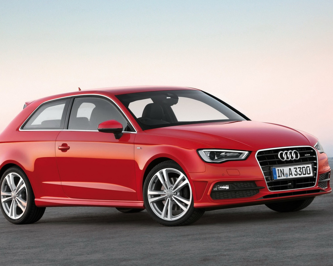 Красивый автомобиль Audi a3 в Москве