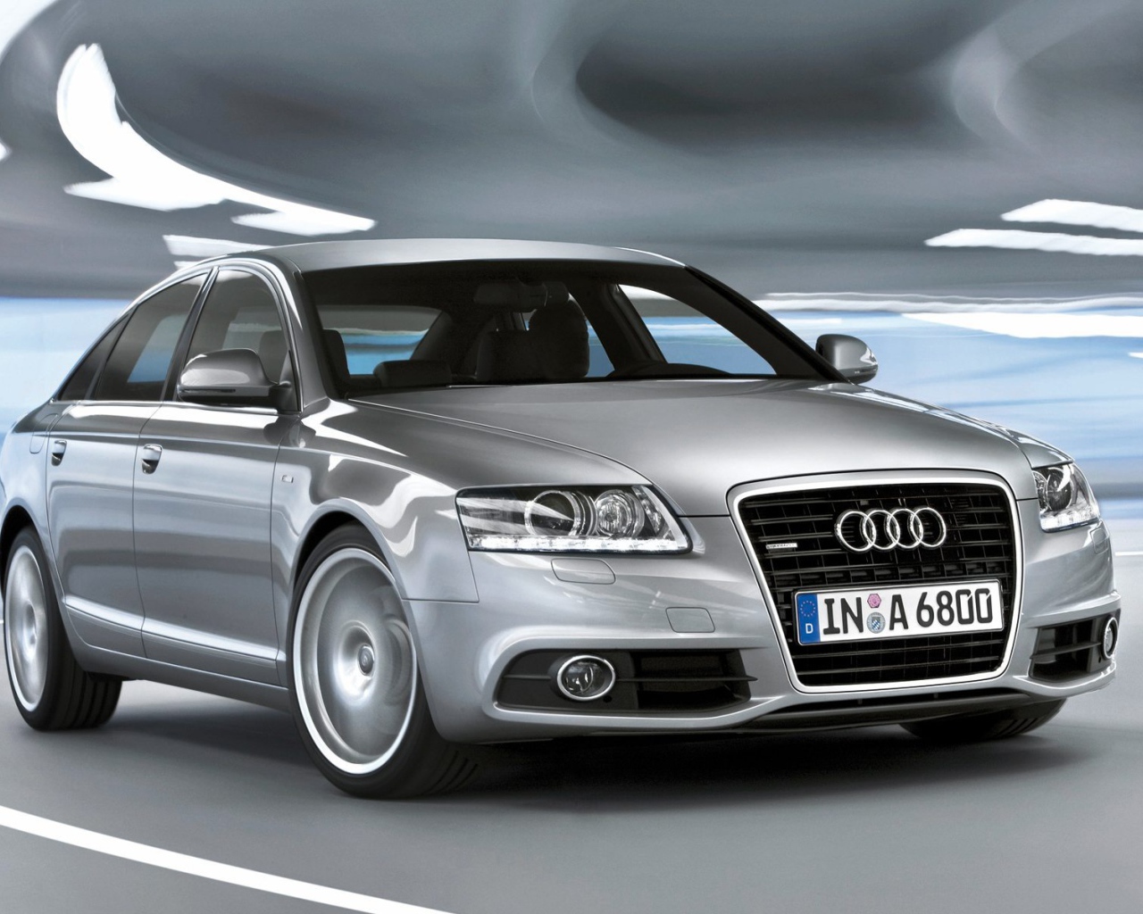 Красивый автомобиль Audi a6