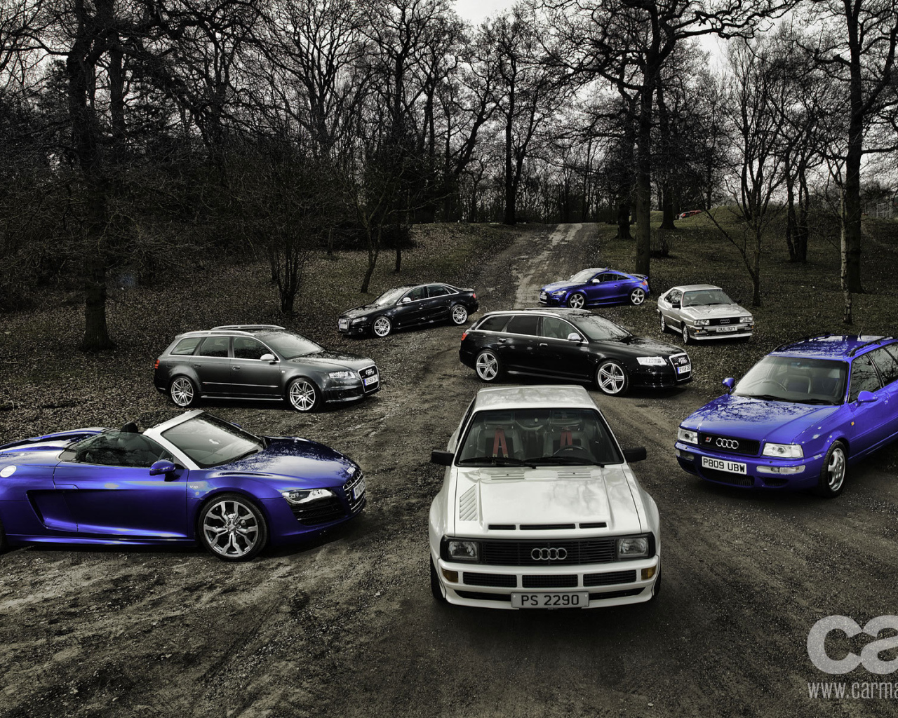 Красивый автомобиль Audi quattro